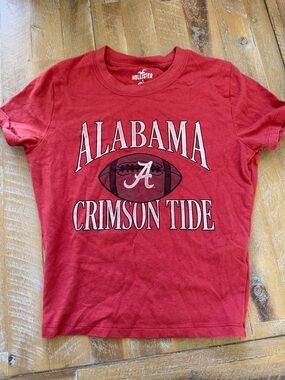 Hollister Red Alabama Crimson Tide Football Graphic Tee